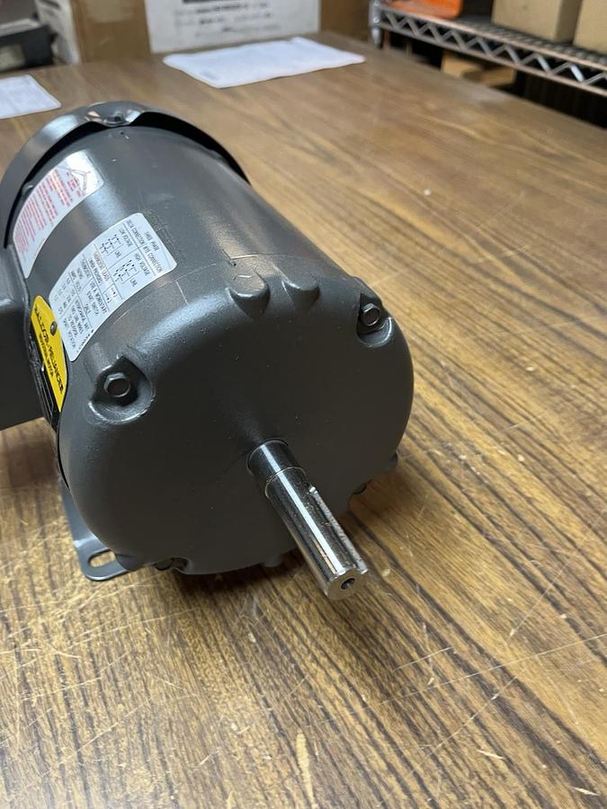 BALDOR,M3538-57,MOTOR 1/2HP 230/400V 56 50HZ 1425RPM