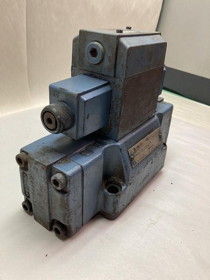 Used Double A,QF-06-TT-10G1,Directional Control Valve