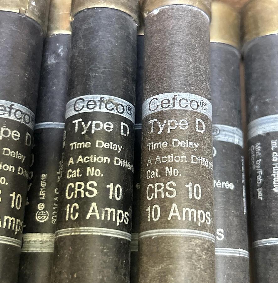 Used CEFCO,CRS10,FUSE 10A 600V LOT OF 11