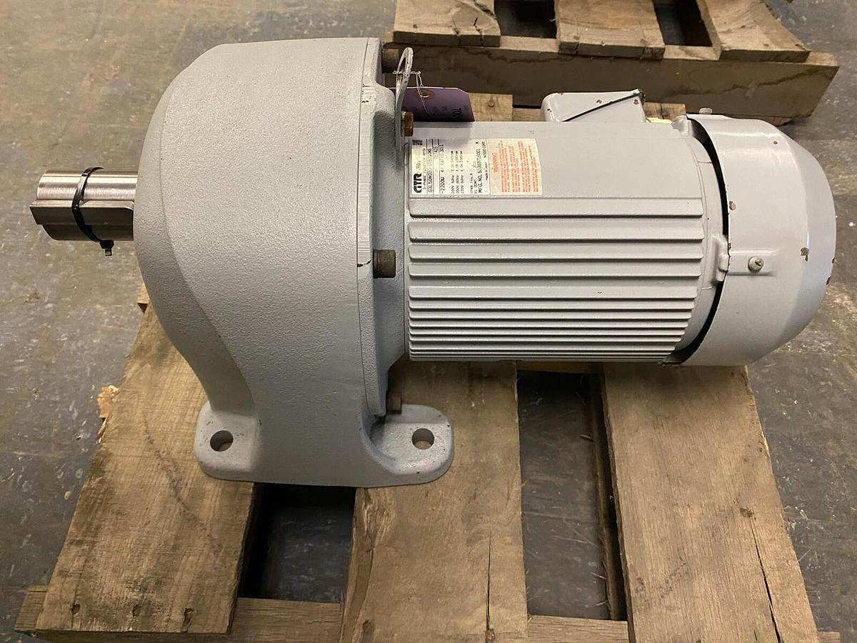 Used NISSEI GTR,G3L50W030-UTB220NS,INDUCTION MOTOR 2200w 4P RATIO 30:1