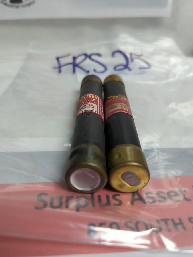 Used COOPER BUSSMANN,FRS-25,FUSETRON 25 AMP FUSE LOT OF 2 PRE-OWNED