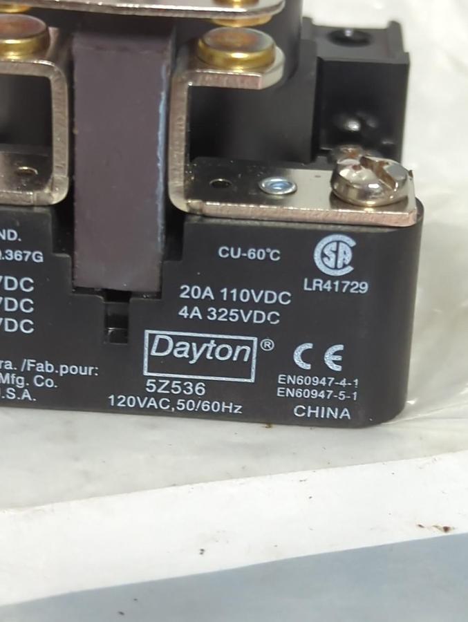 DAYTON,5Z536,RELAY 120VAC 50/60HZ 30A WITH BLOWOUT MAGNET NOS