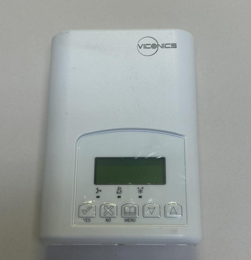 Used VICONICS,VT7652B5000B,TEMPERATURE CONTROLLER