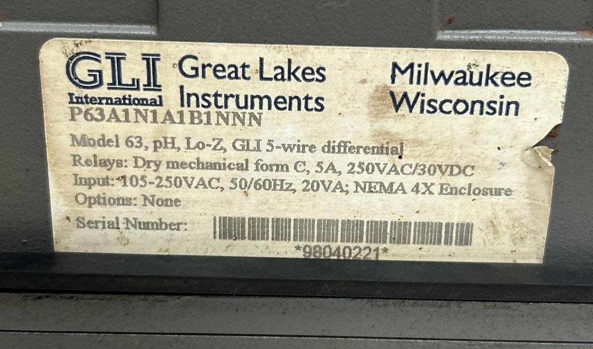 Used GREAT LAKES INSTRUMENTS,P63A1N1A1B1NNN,MODEL 63 PH ANALYZER