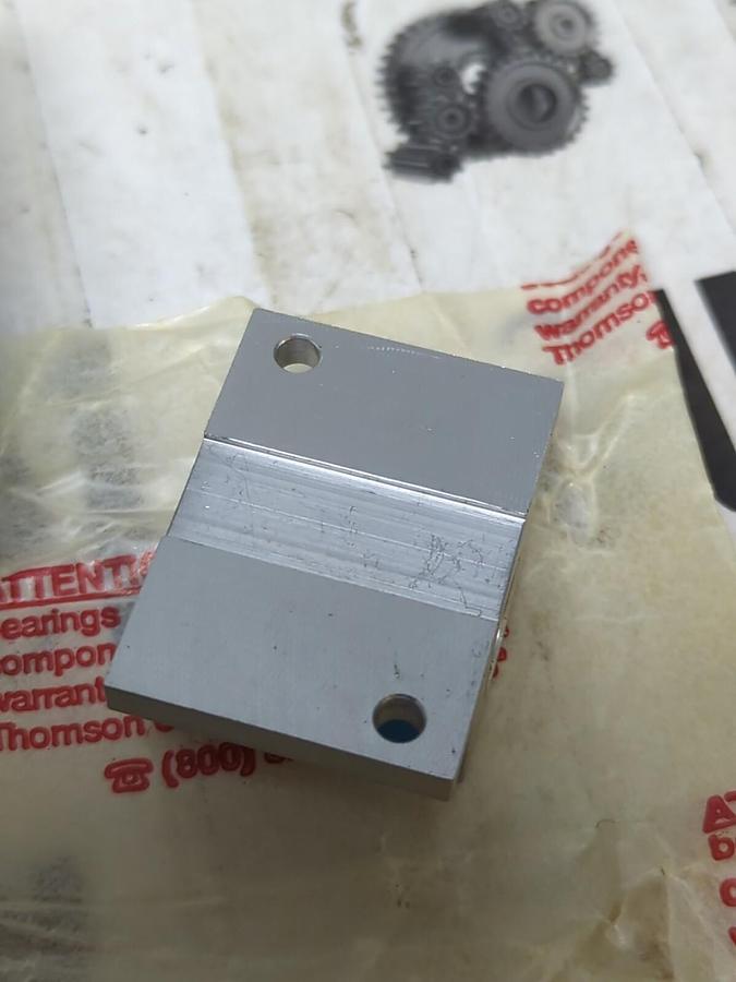 THOMSON, SPB4,SUPER LINEAR PILLOW BLOCK 1/4 INCH BORE NOS