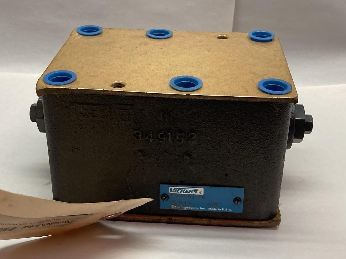 Used Vickers,DGFN-06-50,Valve