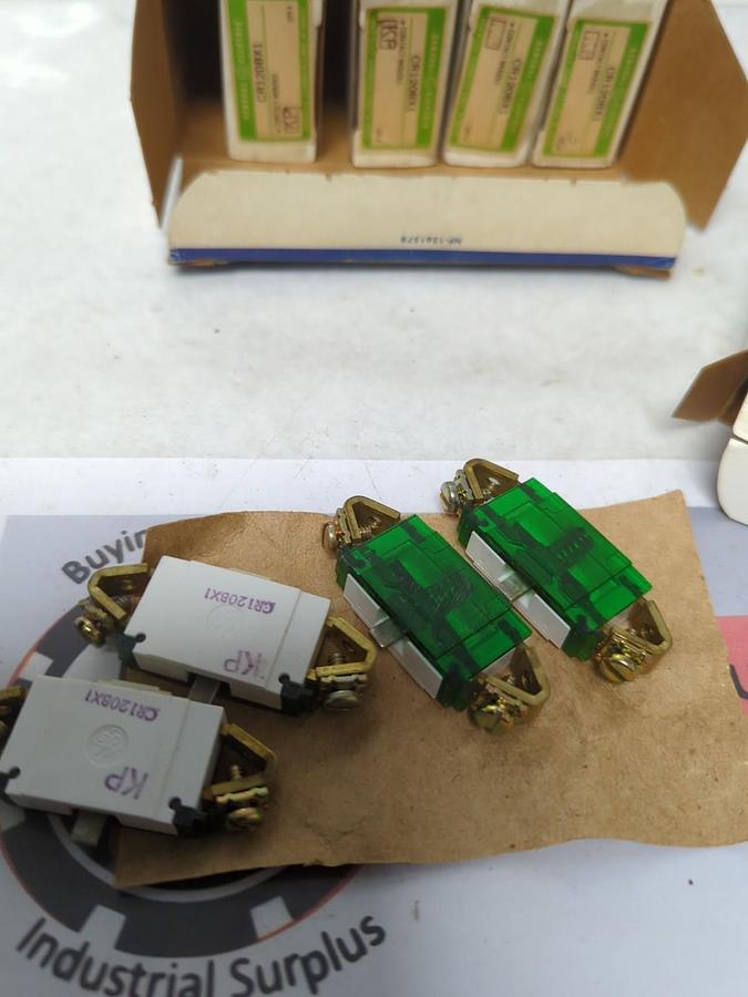 GENERAL ELECTRIC,CR120BX1,CONTACT MODULE LOT OF 20 ( 5 BOXES OF 4 PCS EACH) NEW