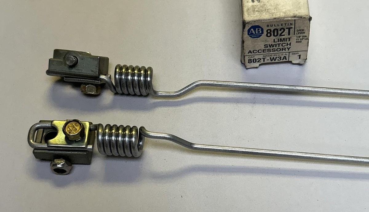 ALLEN BRADLEY,802T-W3A,STAINLESS STEEL ROD 11.5INCH LOT OF 2 NOS