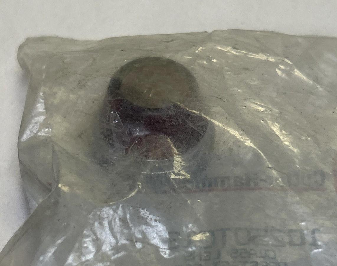 CUTLER-HAMMER,10250TC13,RED GLASS LENS NOS