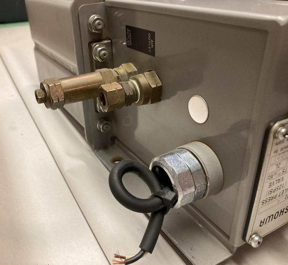 Used Showa,Type FP2A,Solenoid Valve 0.87MPa 125PSI 100V