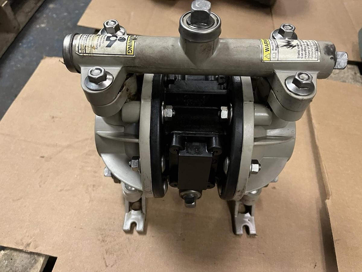 Used ARO,66605J-388,Air Operated Diaphragm Pump 1/2" 13 GPM
