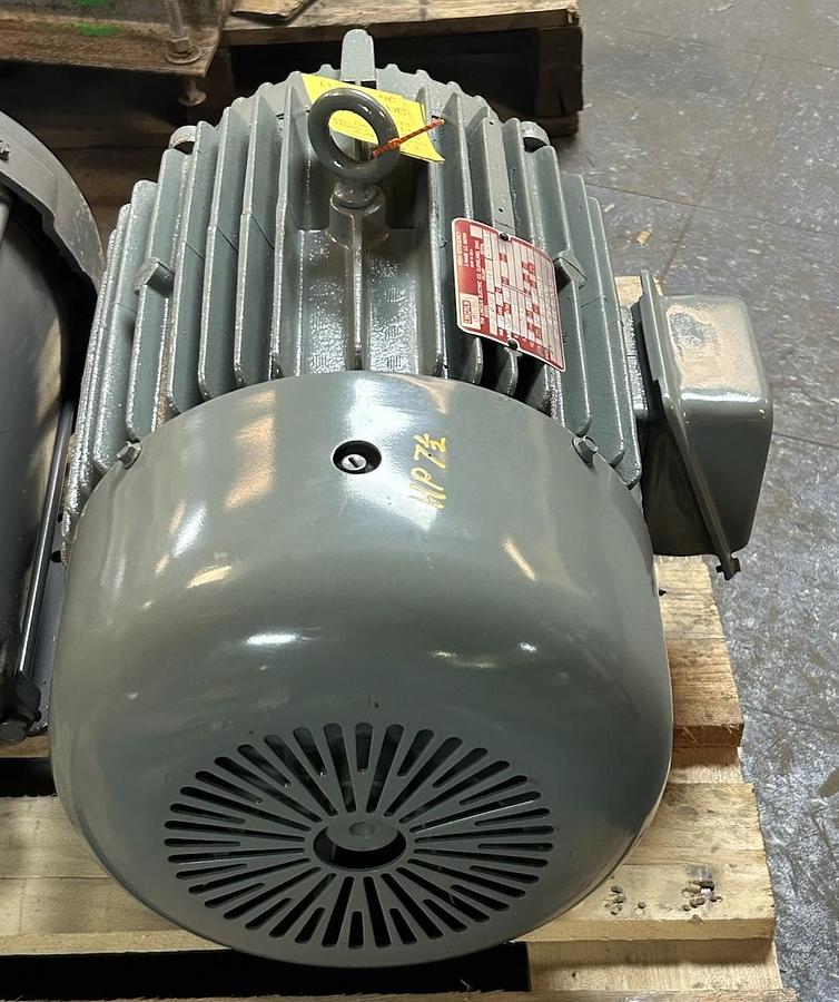Used LINCOLN,D-4G3454,AC MOTOR 7.5HP 460V 1180RPM 3PH 256U FRAME