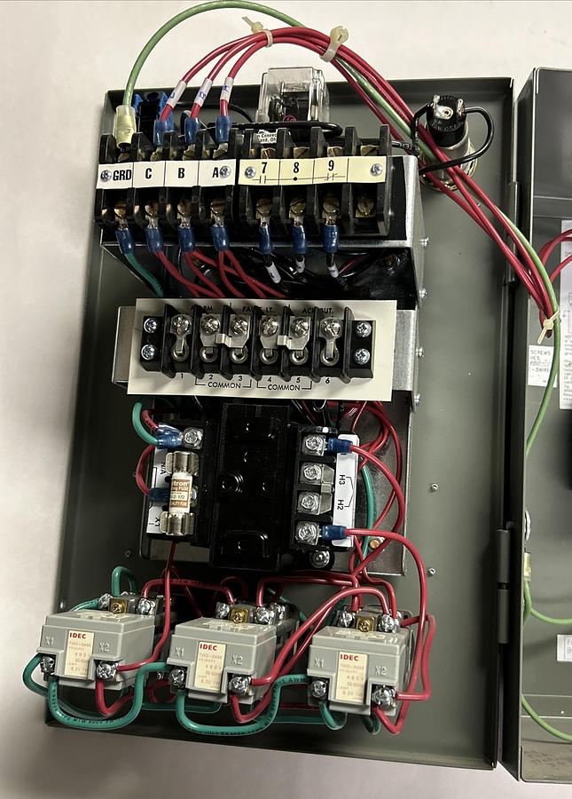 Used ERICKSON,YXVAP-480,FIRE ALARM 480V .09A