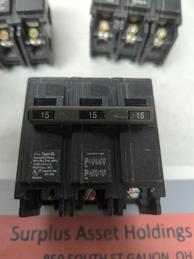 Used SIEMENS,B315,CIRCUIT BREAKER 3-POLE 15 AMP LOT OF 3 PRE-OWNED