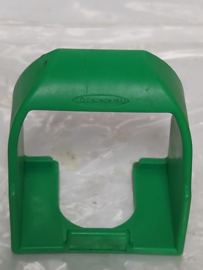 Used BANNER,OTC-1-GN/OTC-1-YW,OPTICAL TOUCH BUTTON SENSOR PROTECTIVE COVER LOT OF 2