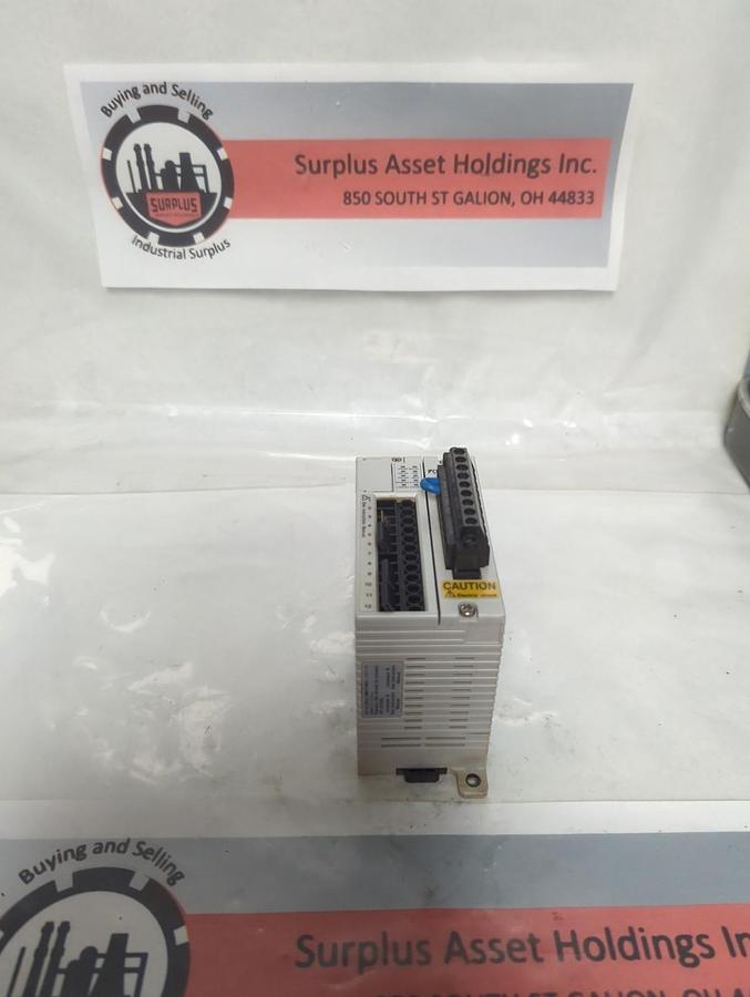 Used KEYENCE,SL-R11,SAFETY CONTROL MODULE PRE-OWNED