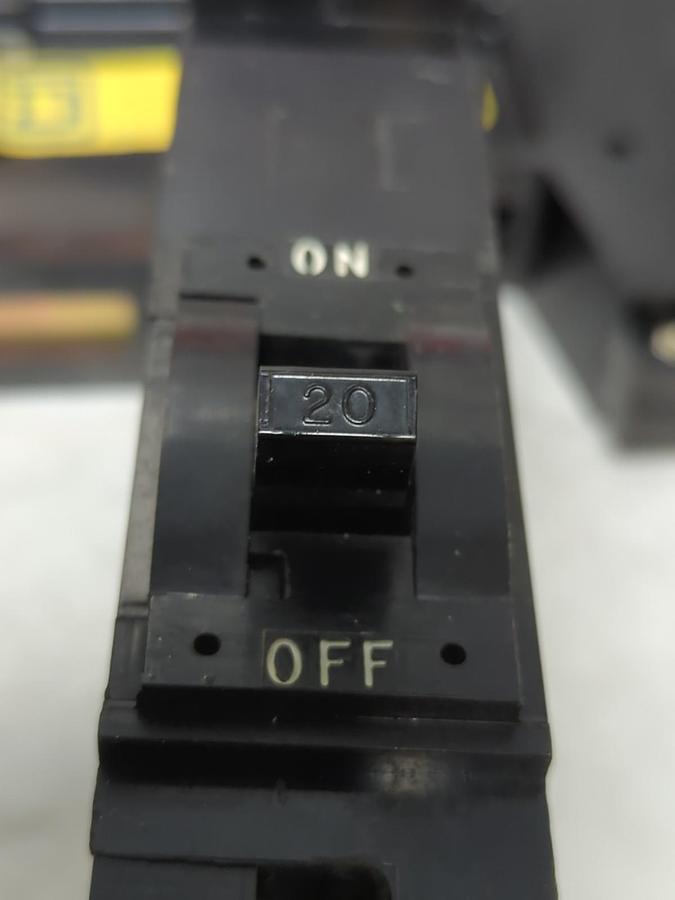 Used SQUARE D,FY14020C,I-LINE CIRCUIT BREAKER 1-POLE 20 AMP LOT OF 2 PRE-OWNED