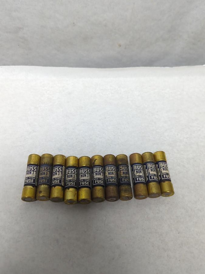 Used COOPER BUSSMANN,NON-3,ONE-TIME 3 AMP FUSE LOT OF 11 PRE-OWNED