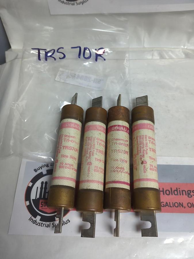 Used GOULD SHAWMUT,TRS70R,TRI-ONIC 70 AMP FUSE LOT OF 4 PRE-OWNED