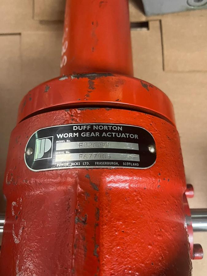 Used DUFF NORTON,F826281,WORM GEAR ACTUATOR