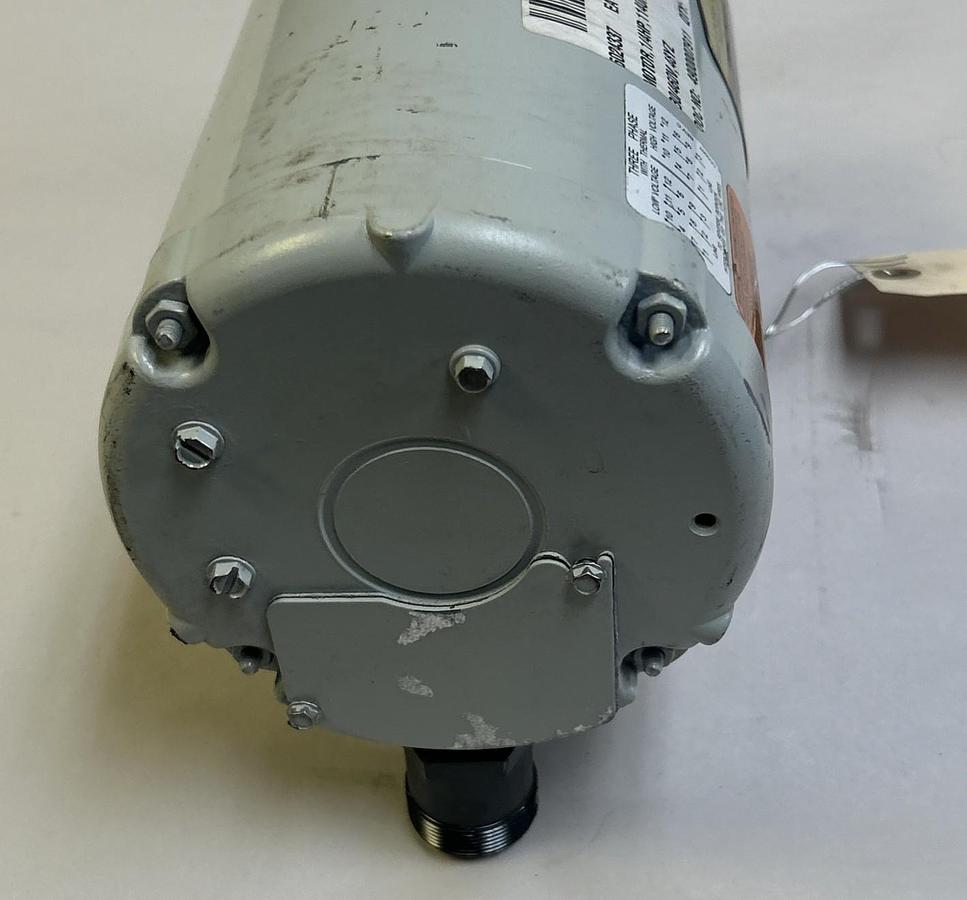 Used BALDOR,IEEE45,MOTOR 1/4HP 1140RPM 208-230/460V 3PH 48YZ FRAME