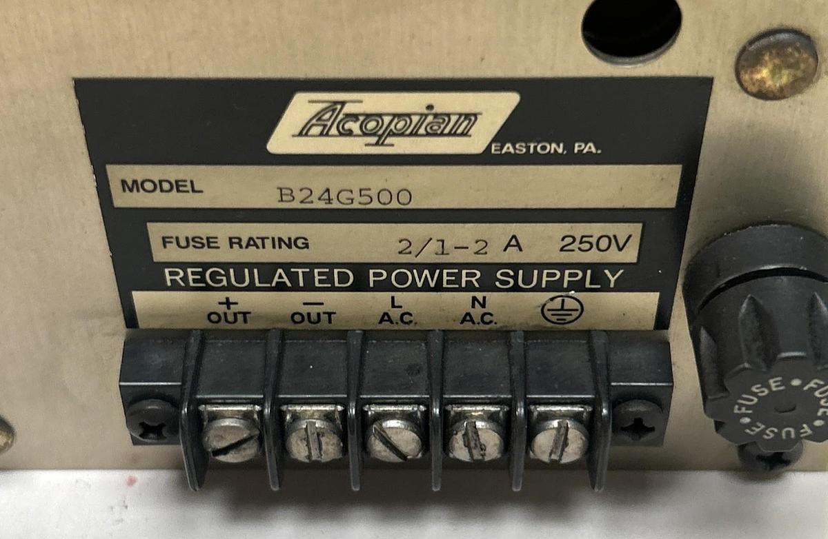 Used ACOPIAN,B24G500,REGULATED POWER SUPPLY