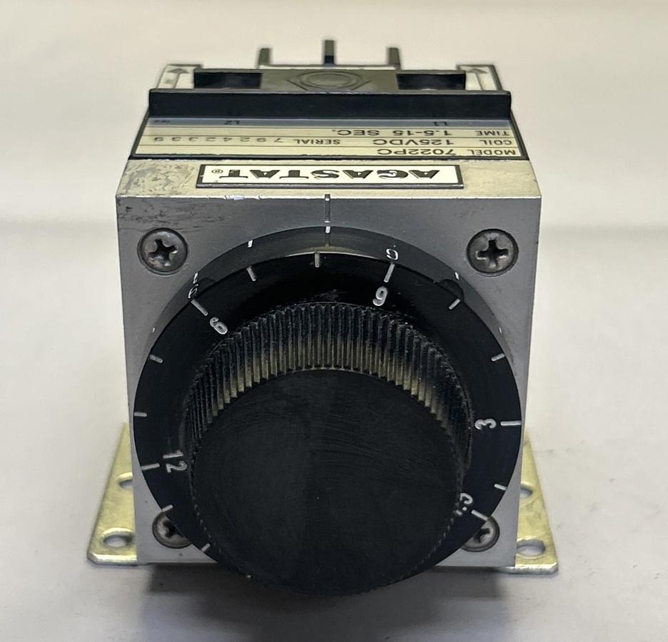 Used AGASTAT,7022PC,TIME DELAY RELAY 1.5-15 SEC