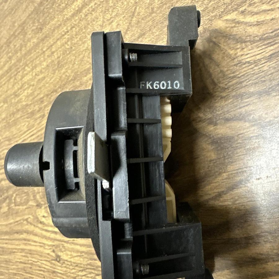 Used Fuji Electric,EA203C,225 Amp breaker with FK6010 Switch