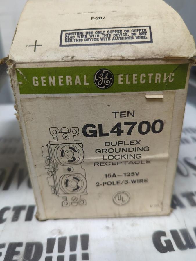 G.E.,GL4700,DUPLEX GROUNDING  RECEPTACLE 15A-125V  2-POLE 3-WIRE BOX OF 10 NOS