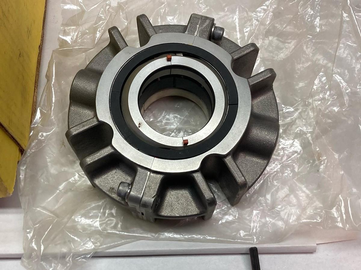 Chesterton,221,Split Seal Shaft Size 1.875 Inch Seal Size 0.15