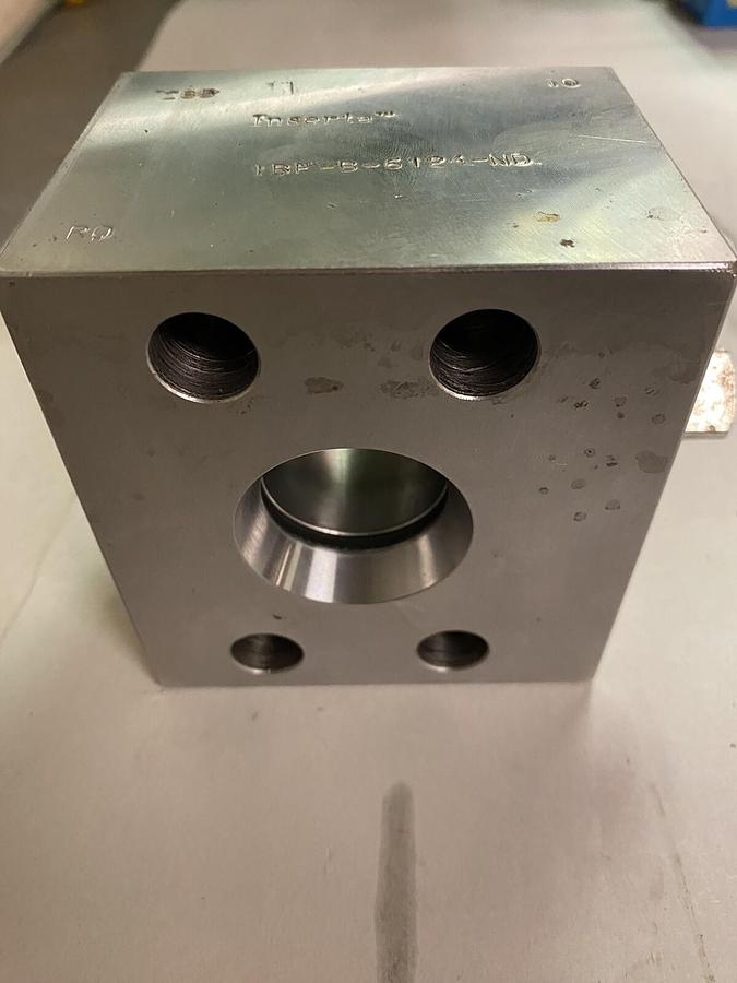 INSERTA,1BF-B-6124-ND,VALVE MANIFOLD