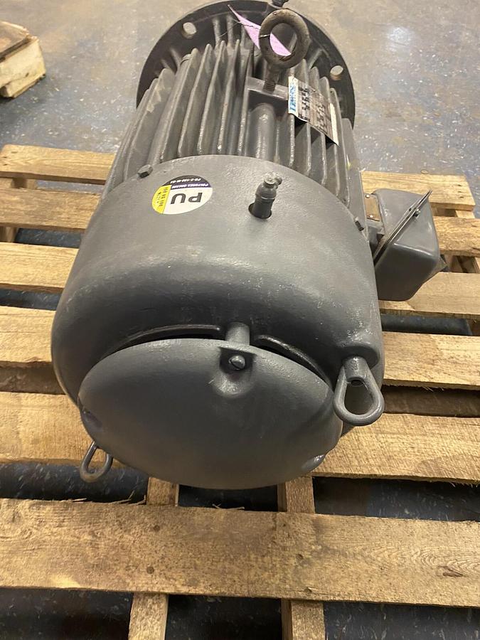 Used MARATHON,TC-256TTF-S7682AN-W, 10HP MOTOR 1155RPM 230/460V 256TDV