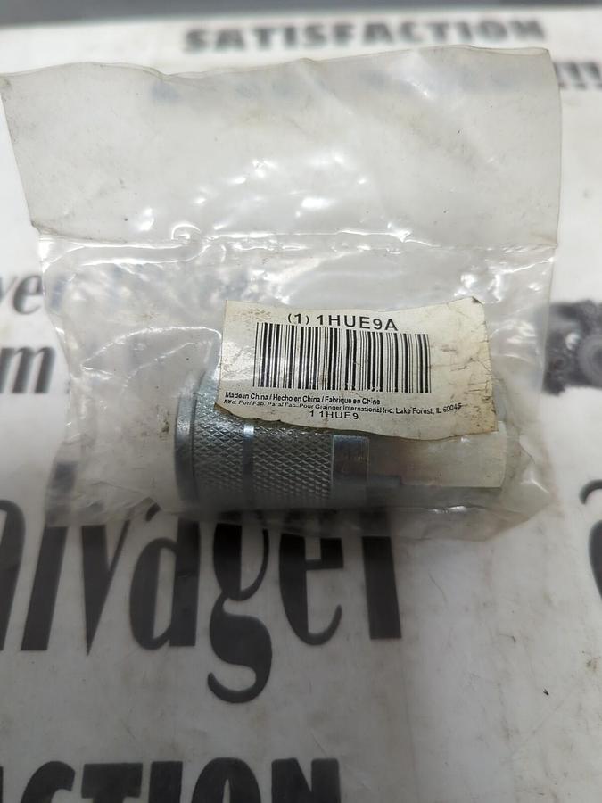 Used LEGACY,1HUE9A,INDUSTRIAL QUICK CONNECT COUPLING /8 INCH NEW