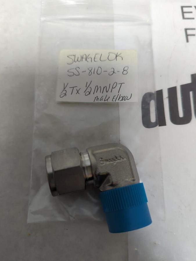 SWAGELOK,SS-810-2-8,MALE ELBOW 1/2TX1/2MNPT NOS