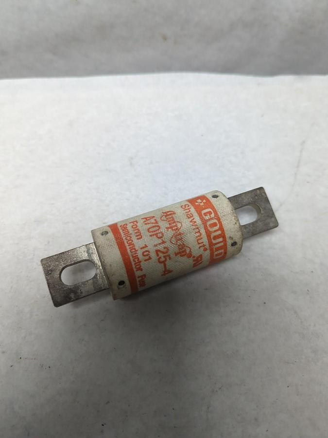 Used GOULD SHAWMUT,A70P125-4,SEMI-CONDUCTOR 125 AMP FUSE PRE-OWNED