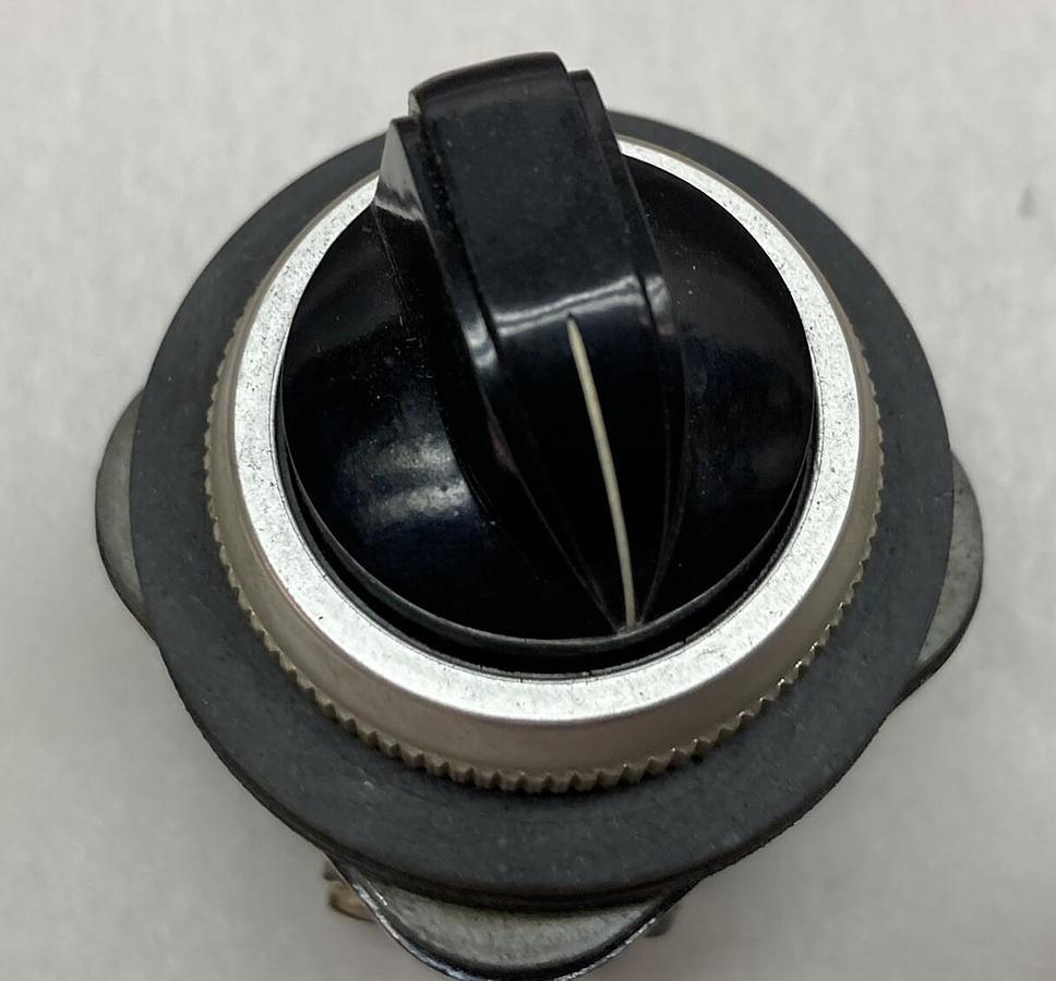 Used Allen-Bradley,800T-U29 NR97,Potentiometer