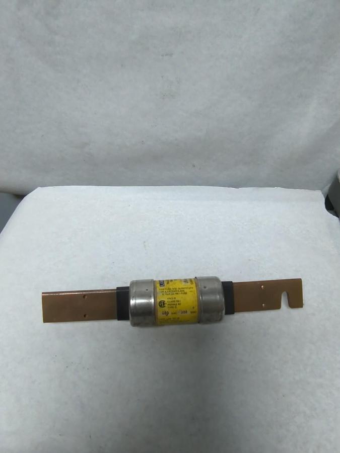 Used COOPER BUSSMANN,LPS-RK-150SP,LOW-PEAK 150 AMP FUSE PRE-OWNED