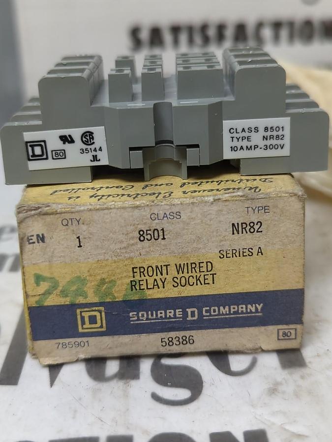 SQUARE D,NR82,CLASS 8501 FRONT WIRED RELAY SOCKET NOS