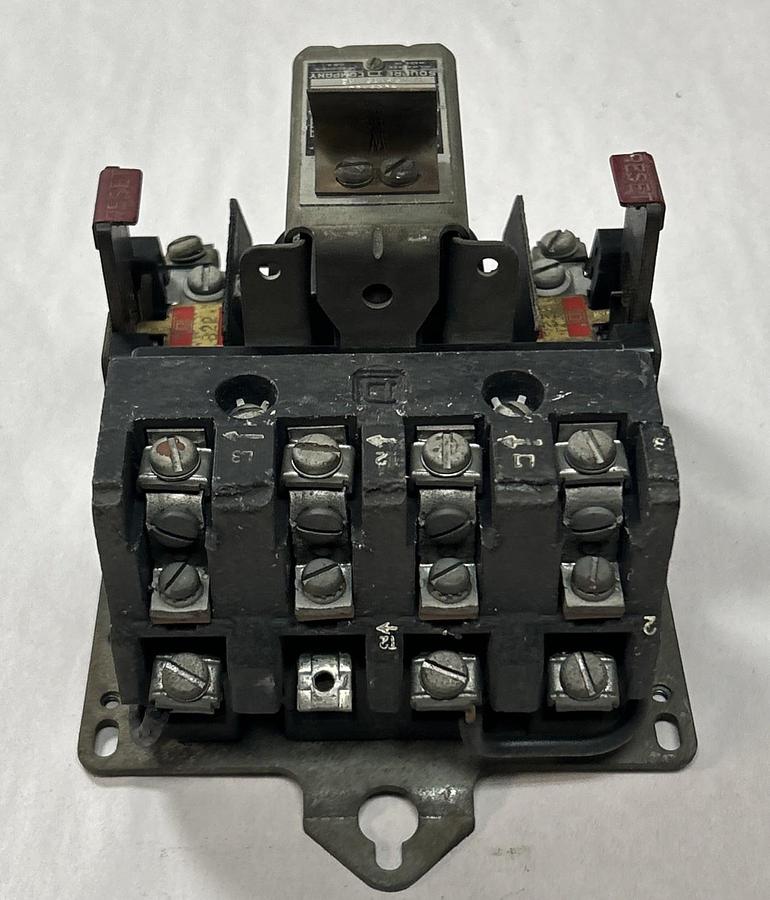 Used SQUARE D,8536C0-3,STARTER SIZE 1