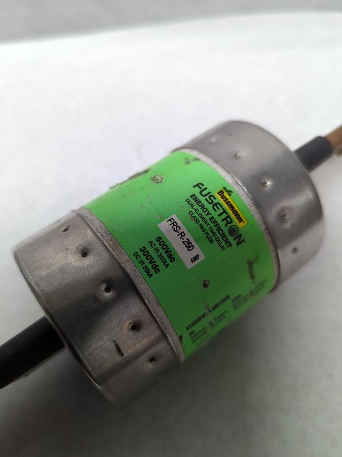 Used COOPER BUSSMANN,FRS-R-250,FUSETRON 250 AMP FUSE PRE-OWNED