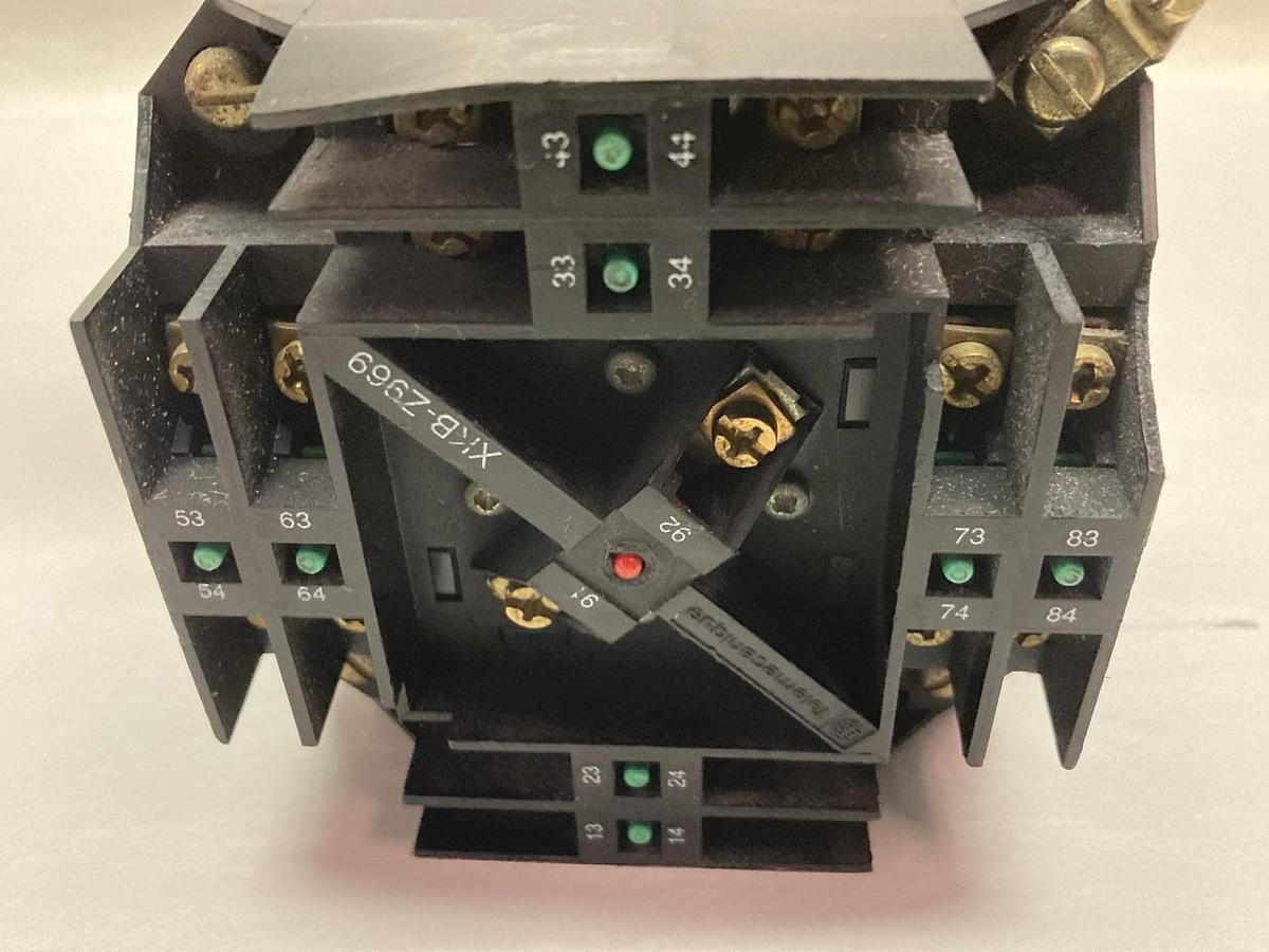 Used Telemecanique,XKB-A1230,Joystick Controller 300V