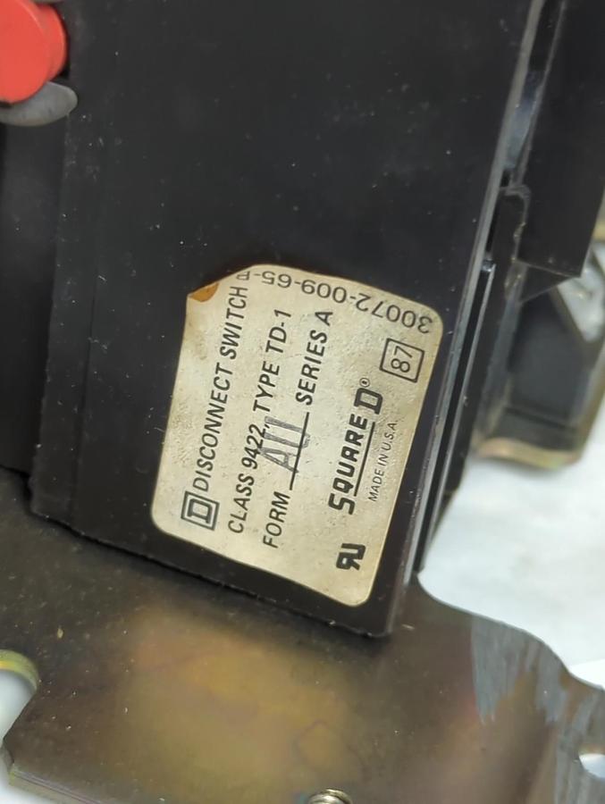 Used SQUARE D,HU-60-SV,3-POLE DISCONNECT SWITCH 60 AMP 600 V PRE-OWNED