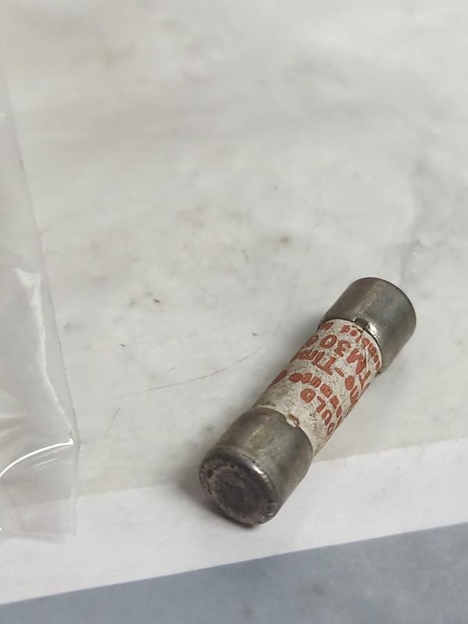 Used FERRAZ SHAWMUT,OTM30,ONE-TIME 30 AMP FUSE LOT OF 6 NOS