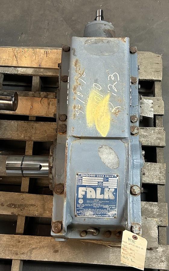 Used FALK,2050YB3-A,RIGHT ANGLE GEAR DRIVE 5HP 850RPM 41.74 RATIO
