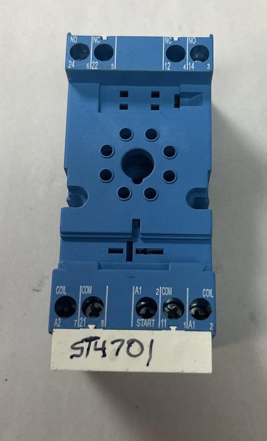 Used FINDER,90.02,RELAY SOCKET LOT OF 3