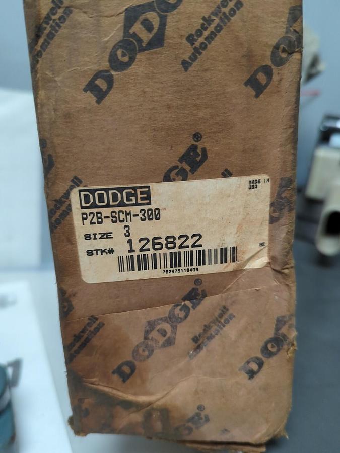 DODGE,126822,PILLOW BLOCK BEARING 3 IN BORE P2B-SCM-300 NOS