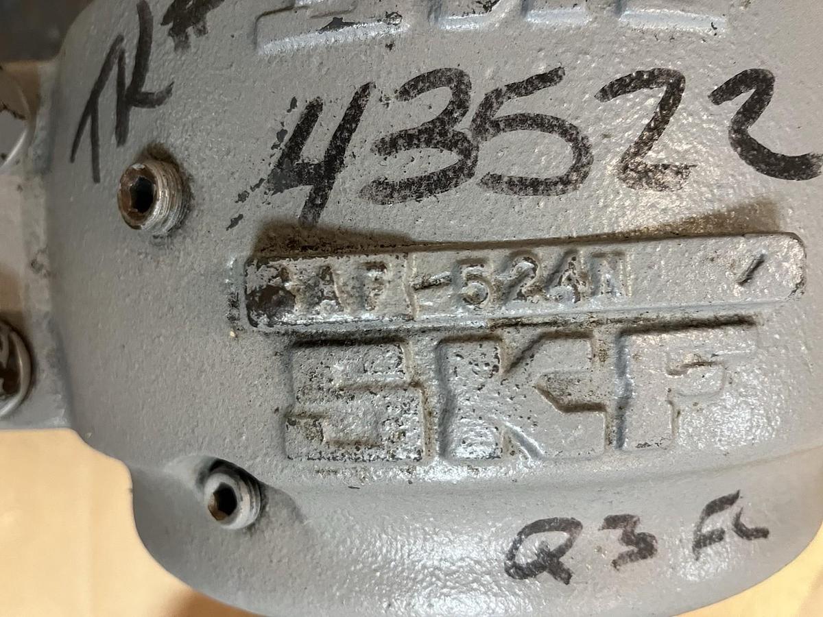 Used SKF,SAF-524N,PILLOW BLOCK BEARING HOUSING