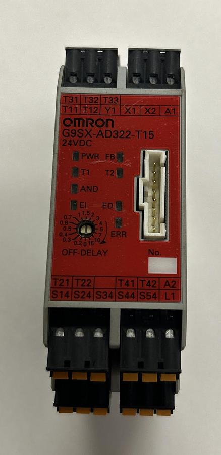 Used OMRON,G9SX-AD322-T15,FLEXIBLE SAFETY RELAY