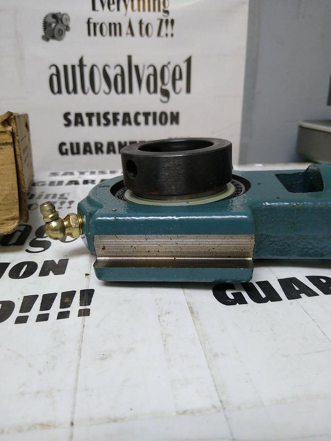 Dodge,131216 WSTU-SXR-107,Take Up Ball Bearing Unit-Side Mount 1-7/16 INCH NOS