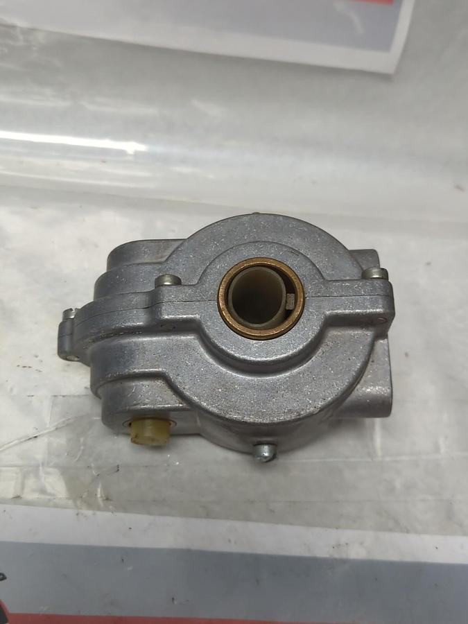 Used TOL-O-MATIC,04220000,GEAR BOX 303434001 PRE-OWNED